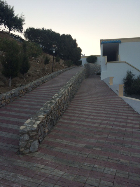 Heartbreak Hill up on the left, its waaaaaay steeper than it looks here!